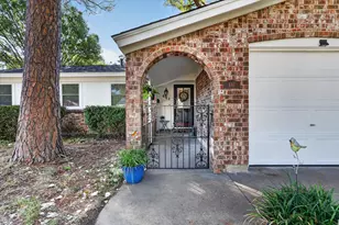 441 Nathan St, Burleson, TX 76028 - Photo 4