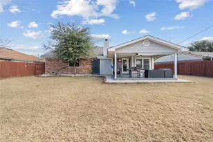7629 Cedarhill Rd, Watauga, TX 76148 - Photo 22