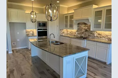 172 Crenshaw Court, Stephenville, TX 76401 - Photo 8