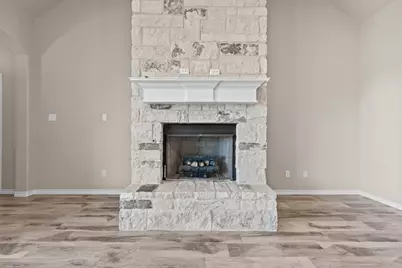 172 Crenshaw Court, Stephenville, TX 76401 - Photo 10