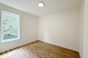 1950 Gallagher St, Dallas, TX 75212 - Photo 18