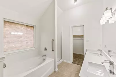 401 Hidden Knoll Drive, Burleson, TX 76028 - Photo 16