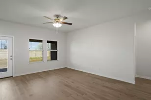 644 Lakepointe Blvd, Lavon, TX 75166 - Photo 14
