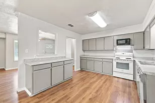 117 Leslie St, Bonham, TX 75418 - Photo 12