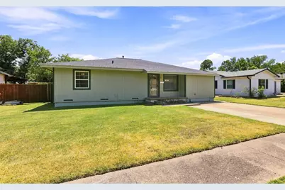 117 Leslie Street, Bonham, TX 75418 - Photo 1