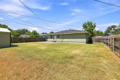 117 Leslie Street, Bonham, TX 75418 - Photo 36