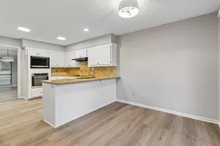 5 Shannon Ct, Richardson, TX 75082 - Photo 8