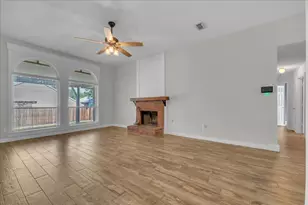 7449 Bear Lake Dr, Fort Worth, TX 76137 - Photo 8