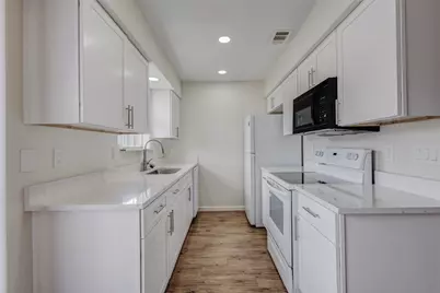 910 Cedar Terrace #910, Cedar Hill, TX 75104 - Photo 14