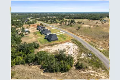 1077 Gonzollas Road, Springtown, TX 76082 - Photo 10