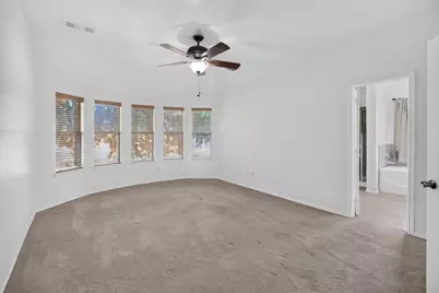 5916 Crestview Drive, Grand Prairie, TX 75052 - Photo 16