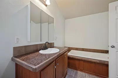 620 Pennell Road, Sherman, TX 75090 - Photo 14