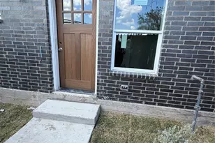 2514 Lucas Dr, Dallas, TX 75219 - Photo 2