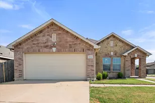 2924 Grand Gulf Rd, Fort Worth, TX 76123 - Photo 2