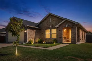 2924 Grand Gulf Rd, Fort Worth, TX 76123 - Photo 1