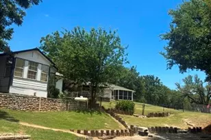 2800 Galaxy St, Granbury, TX 76049 - Photo 10