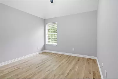 1411 Golf Club Drive, Lantana, TX 76226 - Photo 32