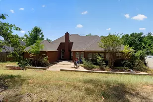 804 Waterloo Lake Dr, Denison, TX 75020 - Photo 4