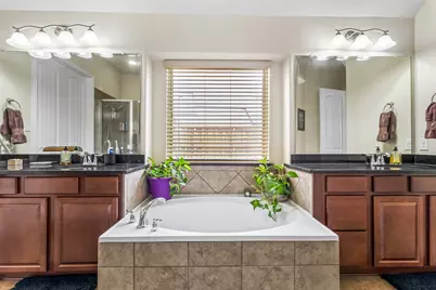 1139 Clearwater Drive, Frisco, TX 75036 - Photo 12