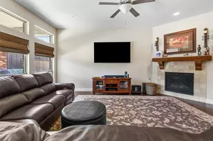 1139 Clearwater Dr, Frisco, TX 75036 - Photo 10