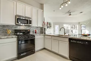 3708 Villanova Dr, Denton, TX 76210 - Photo 4