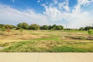 3921 Bluestem Blvd, Argyle, TX 76226 - Photo 32