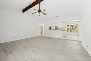 2112 Dartmouth Dr, Arlington, TX 76015 - Photo 6