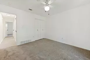 2112 Dartmouth Dr, Arlington, TX 76015 - Photo 20