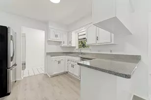2112 Dartmouth Dr, Arlington, TX 76015 - Photo 8