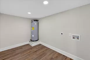 2323 Morgan St, Irving, TX 75062 - Photo 32