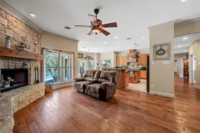 200 Johanne Point Road, Bruceville Eddy, TX 76524 - Photo 4