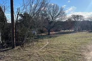 163 Edgehill Dr, Azle, TX 76020 - Photo 8