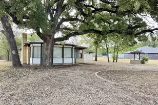 120 Nautical Rd, Gun Barrel City, TX 75156 - Photo 2