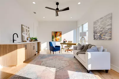 2336 N Carroll Avenue, Dallas, TX 75204 - Photo 8