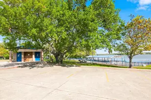605 Keel Way, Azle, TX 76020 - Photo 38