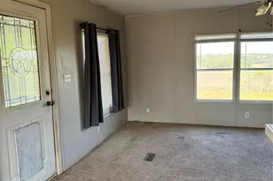 910 Star Dr, Granbury, TX 76049 - Photo 12