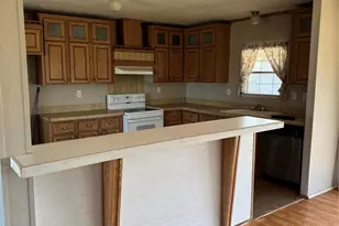 910 Star Dr, Granbury, TX 76049 - Photo 14