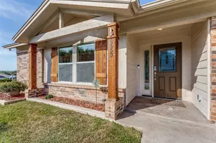 8653 Funtier Ct, Fort Worth, TX 76179 - Photo 4