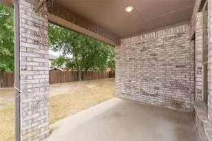 517 Redding Dr, Saginaw, TX 76131 - Photo 20