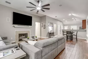 14252 Polo Ranch St, Fort Worth, TX 76052 - Photo 10