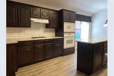 4121 Holly Drive, McKinney, TX 75070 - Photo 10