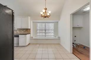 721 Herman Dr, Hurst, TX 76054 - Photo 4