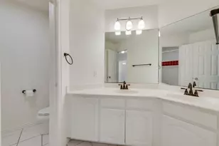 721 Herman Dr, Hurst, TX 76054 - Photo 16
