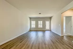 9757 McClane Farm Dr, Fort Worth, TX 76036 - Photo 14
