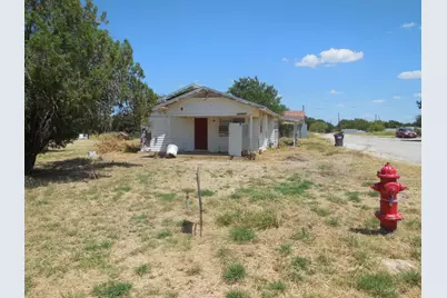 502 Travis Street, Ranger, TX 76470 - Photo 1