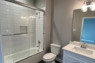 417 S Glasgow Dr, Dallas, TX 75223 - Photo 14