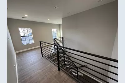417 S Glasgow Drive, Dallas, TX 75223 - Photo 8