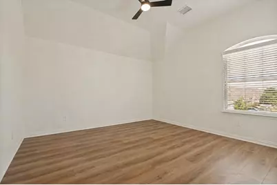 200 Ravenel Street, Glenn Heights, TX 75154 - Photo 22