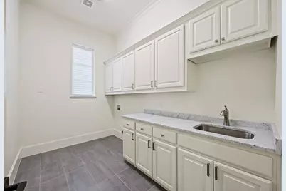 5616 Pershing Avenue, Fort Worth, TX 76107 - Photo 12