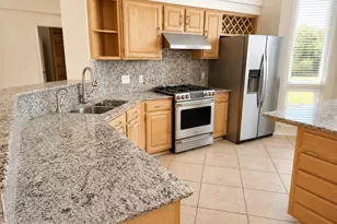 3713 Catalina St, Rowlett, TX 75088 - Photo 10